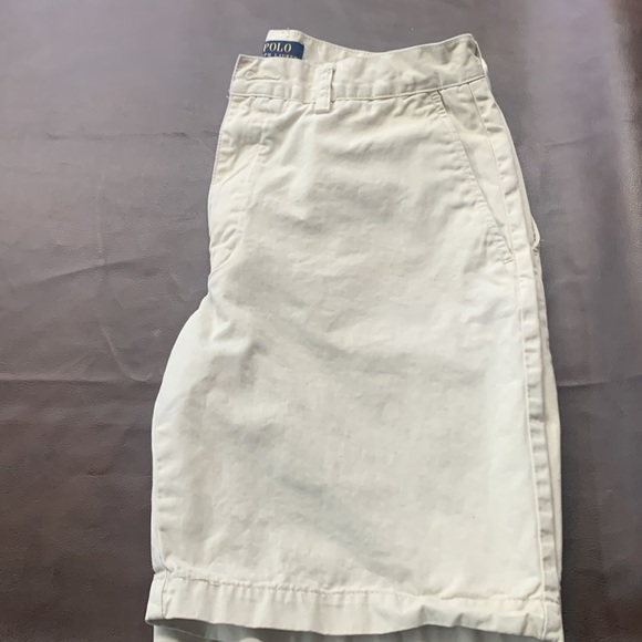 Polo Ralph Lauren light khaki shorts. Lightly worn - Picture 5 of 9